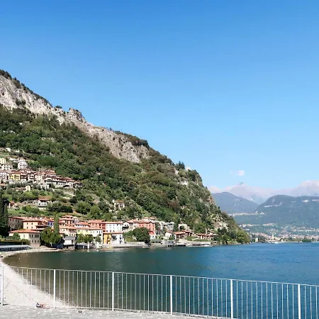 Terrazzo Fiorito By Interhome ムッソ